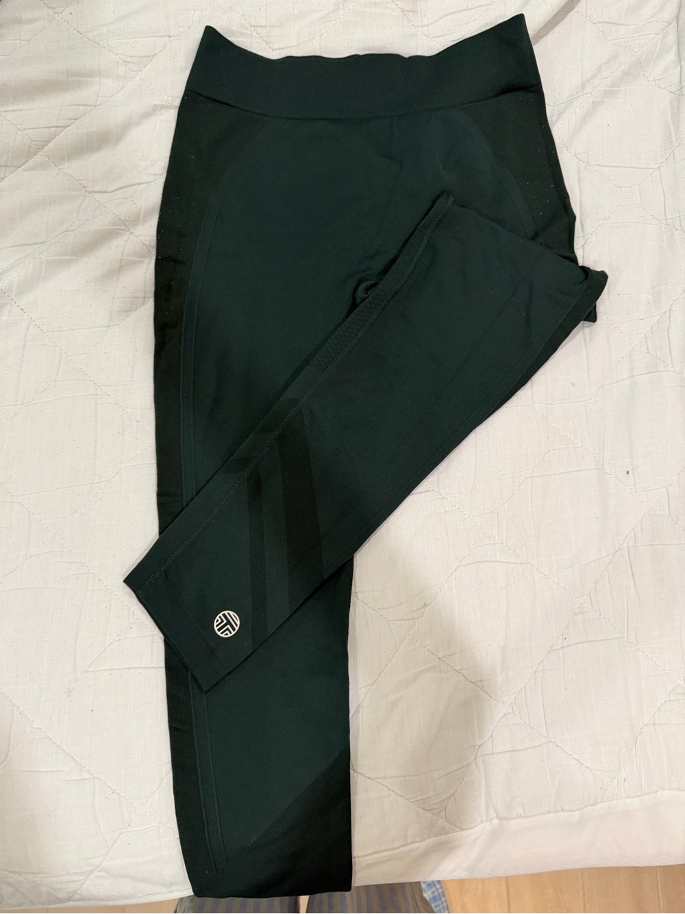 Tory Burch Sport Hunter Green Active Leggings with Reflective Detail